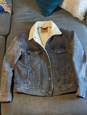 Levi's Black Washed Denim Sherpa Jacket with Cream Lining